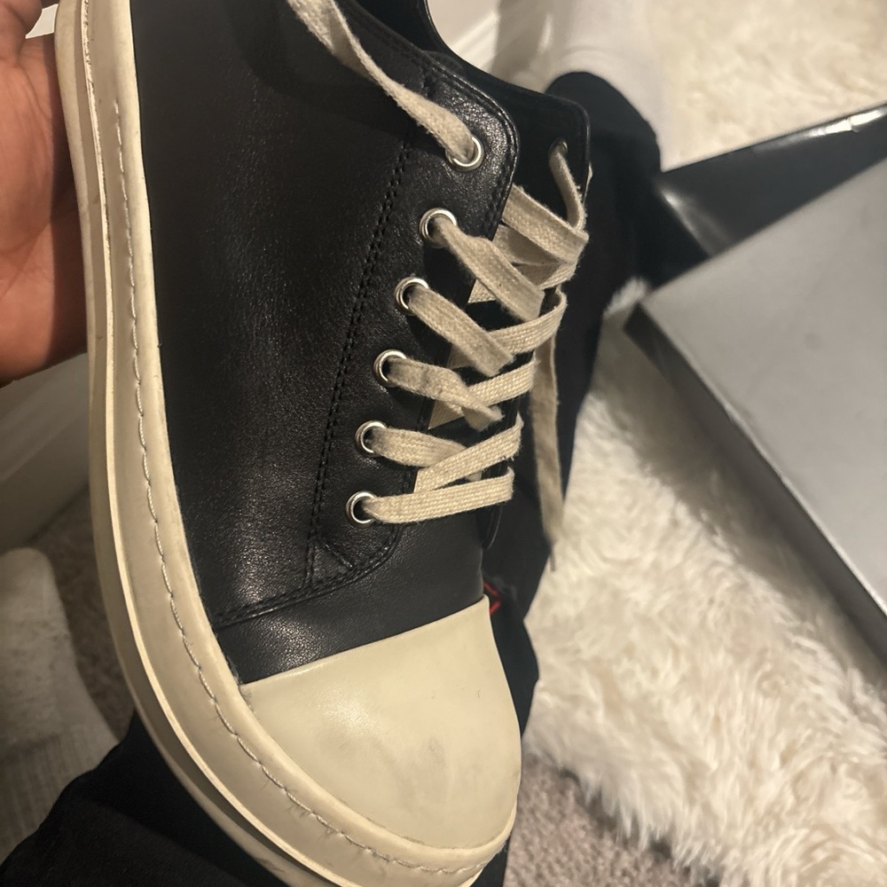 Black Leather Men's Sneakers